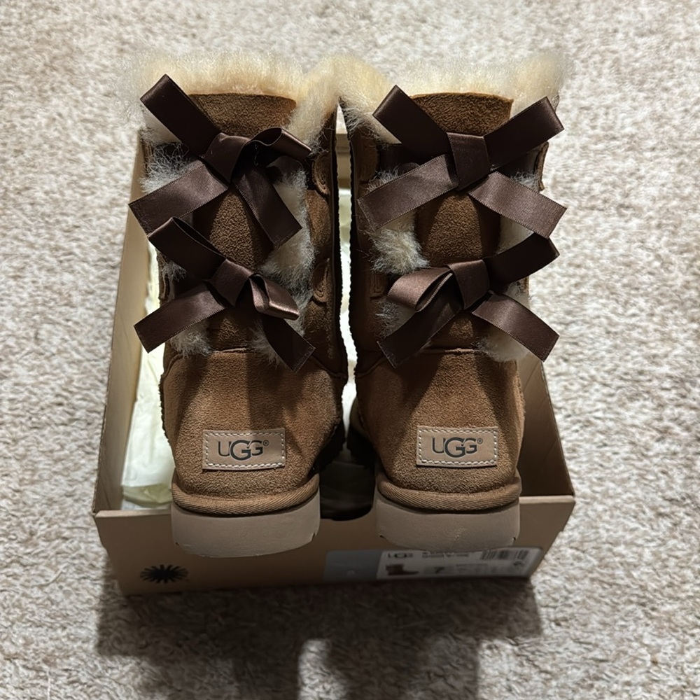 Women's Bailey Bow II Boots